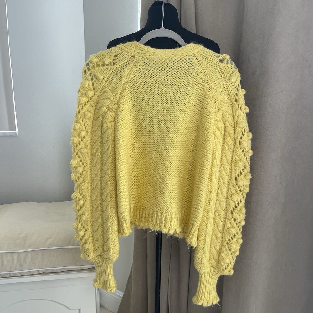 Dilvin Knit Bobble Yellow Cable Knit Jewel Buttons Scalloped Hem Cardigan M - Picture 7 of 15